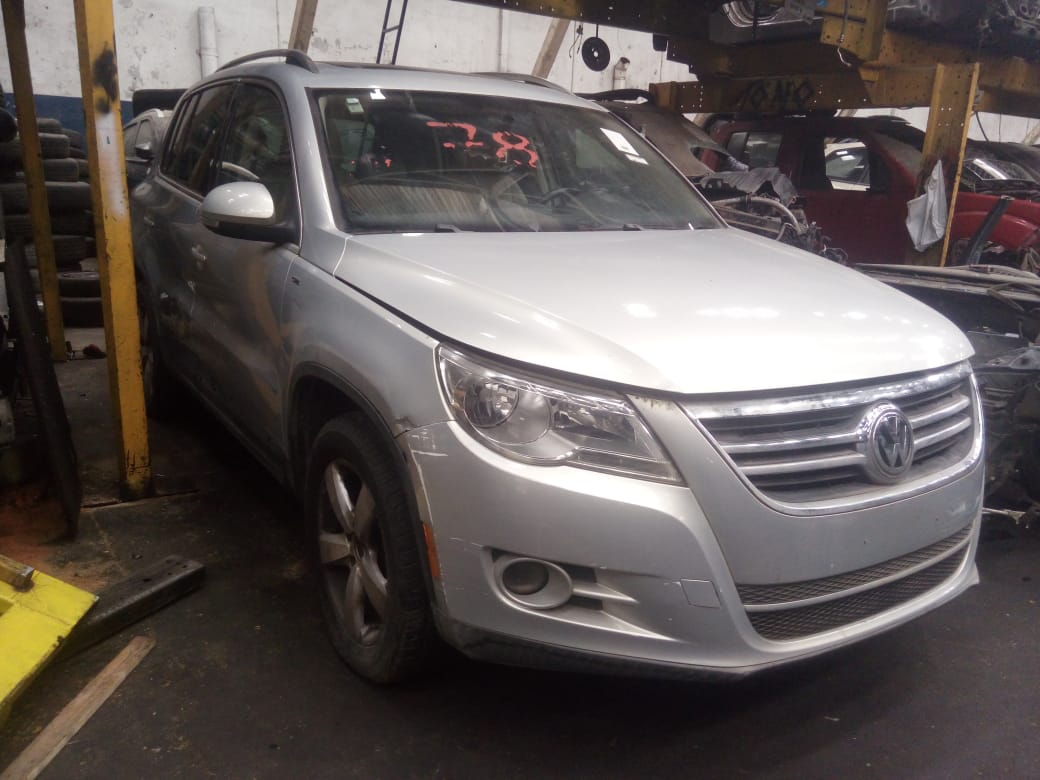  Volkswagen TIGUAN 2011    EN DESARME